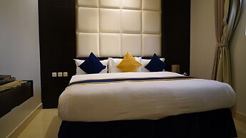 Dana Hotel Suites