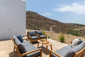 Mykonos 3 BR Luxury Villa Private Pool Views