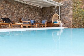 Mykonos 3 BR Luxury Villa Private Pool Views