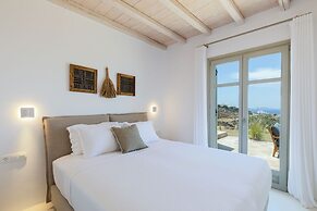 Mykonos 3 BR Luxury Villa Private Pool Views