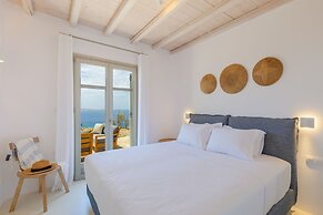 Mykonos 3 BR Luxury Villa Private Pool Views