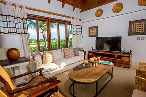 Oceanview Lux Villa - With Eden Roc Club Access