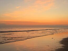 HUALUXE Resort Beihai Silver Beach by IHG