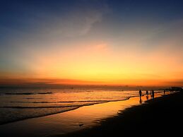 HUALUXE Resort Beihai Silver Beach by IHG