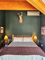 Bear Mountain Lodge