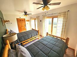 Bear Mountain Lodge