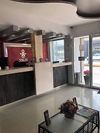 Hotel Yakar