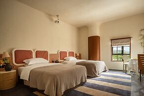 Golden Age Hotel