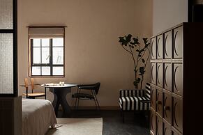 Golden Age Hotel