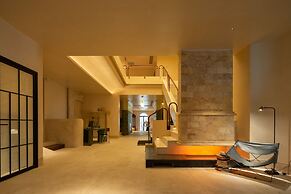 Golden Age Hotel