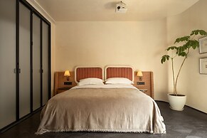Golden Age Hotel