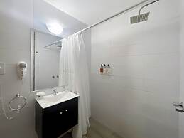 Ayres Suites Saenz Peña