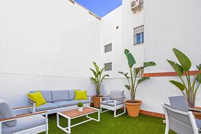 Genteel Home Recaredo
