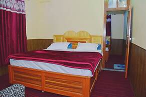 Snow and Field View Homestay