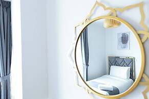 Deluxe Furnished 2br On Jbr With Balcony