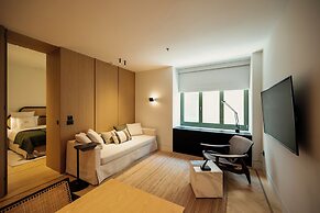 Athens Capital Suites-Mgallery Collection