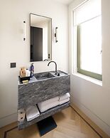 Athens Capital Suites-Mgallery Collection