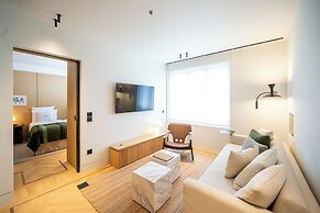 Athens Capital Suites-Mgallery Collection