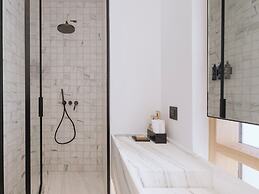 Athens Capital Suites-Mgallery Collection
