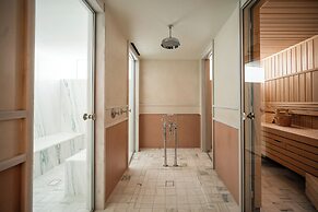 Athens Capital Suites-Mgallery Collection