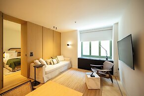 Athens Capital Suites-Mgallery Collection