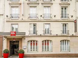 Ibis Paris Tour Montparnasse 15Ème