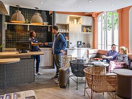Ibis Paris Tour Montparnasse 15Ème