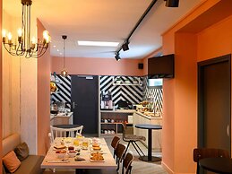 Ibis Paris Tour Montparnasse 15Ème