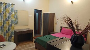 Colors Guest House