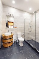 Schuchmann Wines Château,Villas & SPA