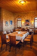 Schuchmann Wines Château,Villas & SPA