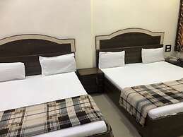 Goroomgo Gs Paradise Amritsar