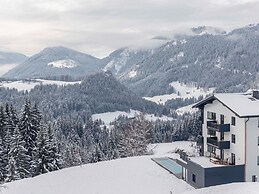 Superior Apartment With Shared Pool