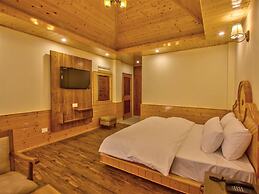 Golden Peak Manali