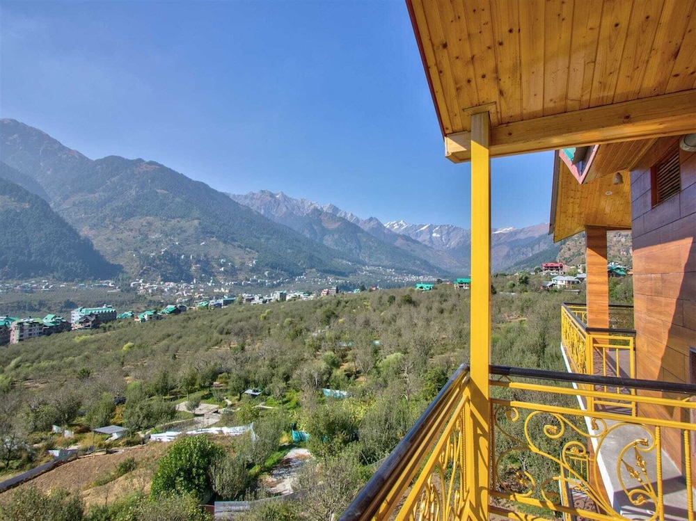 Golden Peak Manali