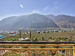 Golden Peak Manali