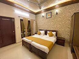 Hotel Nirvana Palace