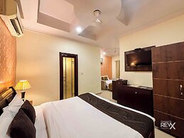 Hotel Nirvana Palace