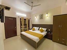 Hotel Nirvana Palace