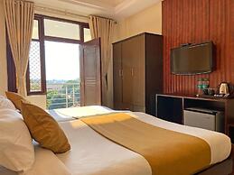 Hotel Nirvana Palace