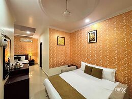 Hotel Nirvana Palace