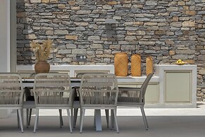 Luxurious Villa Ioli Paros