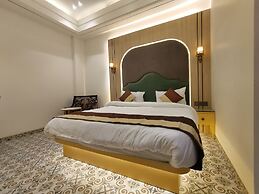 Hotel The Raghavas'