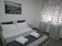 LUXURY 1