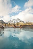 Otter Hotel