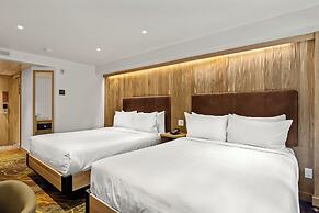 Otter Hotel