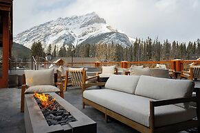 Otter Hotel