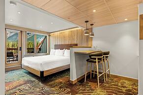 Otter Hotel