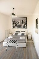 LUXURY 2
