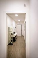 LUXURY 2